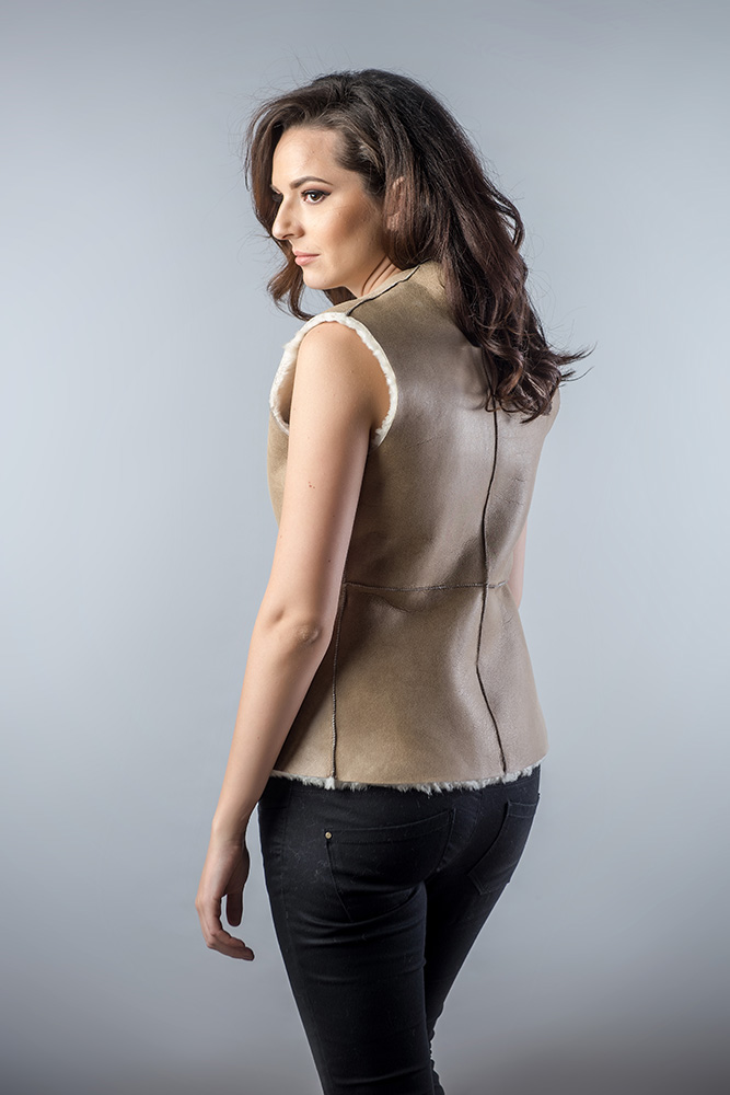 Fur Vest 439 Light Brown 5