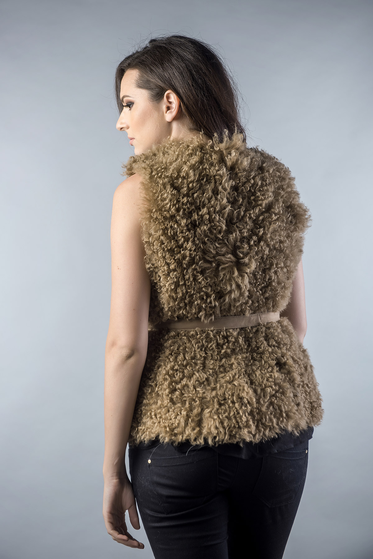 Fur vest 417 light brown 2 Fur vest 417 light brown 2