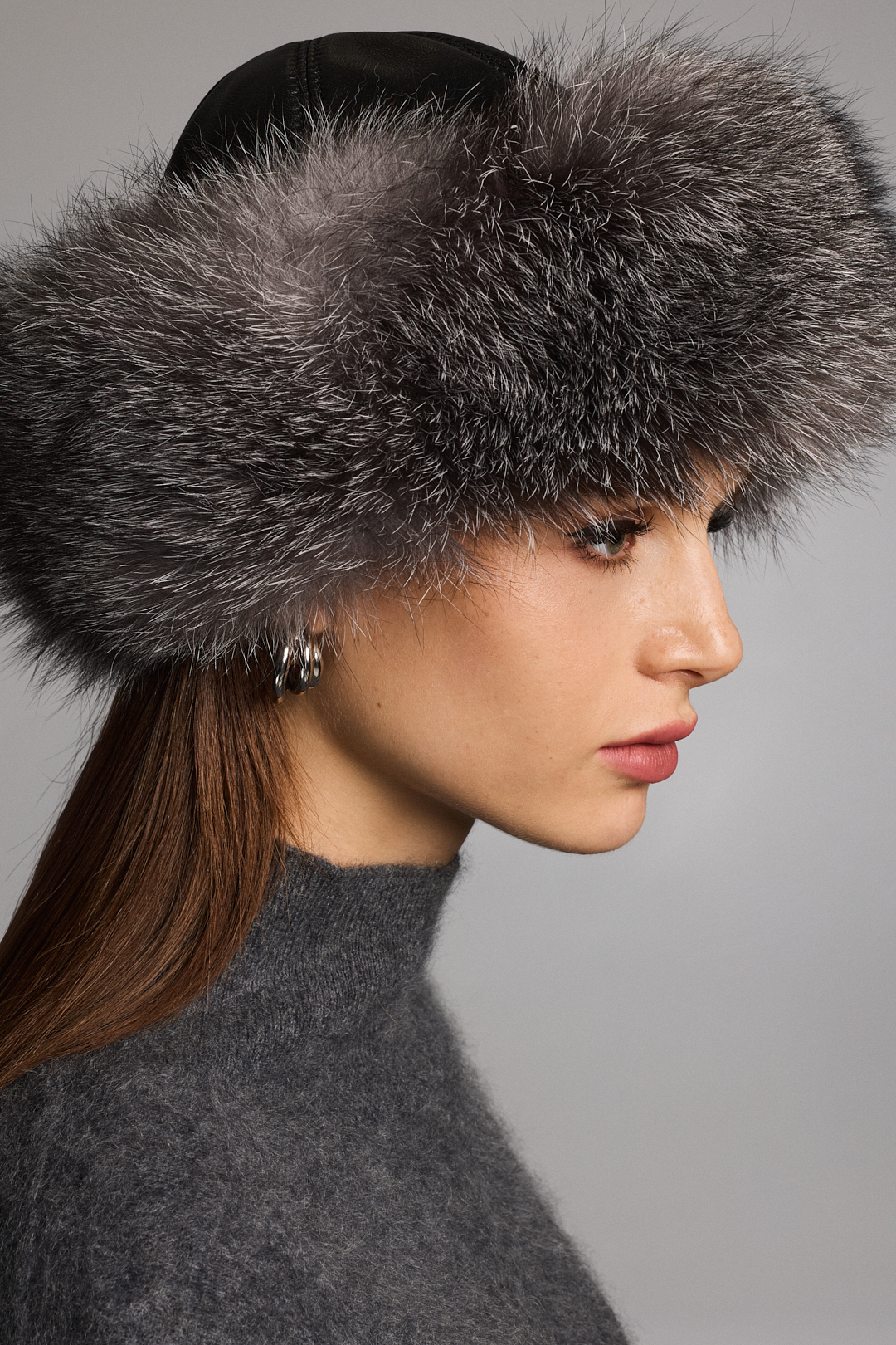 Fox Fur Hat 545 black silver (5) Fox Fur Hat 545 black silver (5)