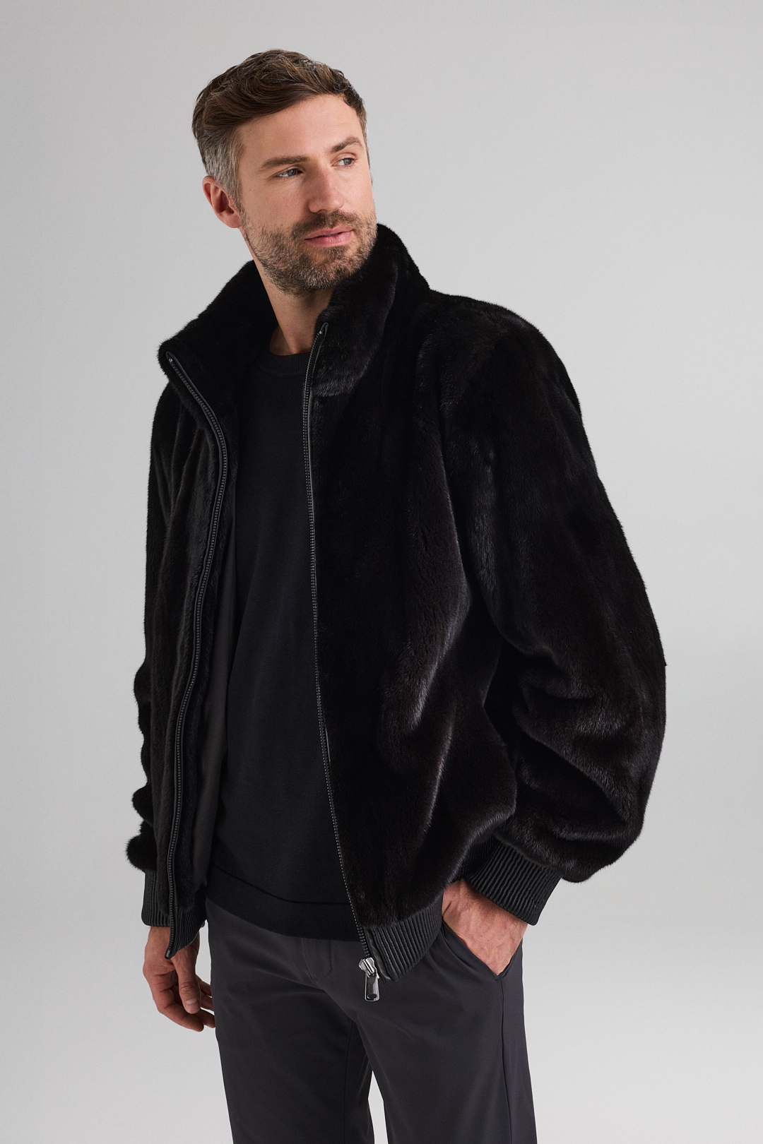 Mink Fur Jacket 3405 S black (5) Mink Fur Jacket 3405 S black (5)